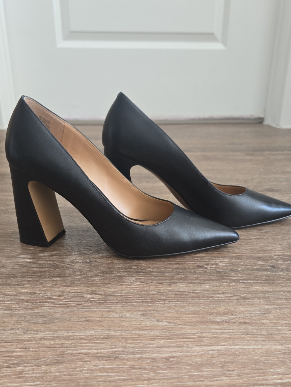 Vince Camuto Black Pointed-Toe Block Heel Pumps